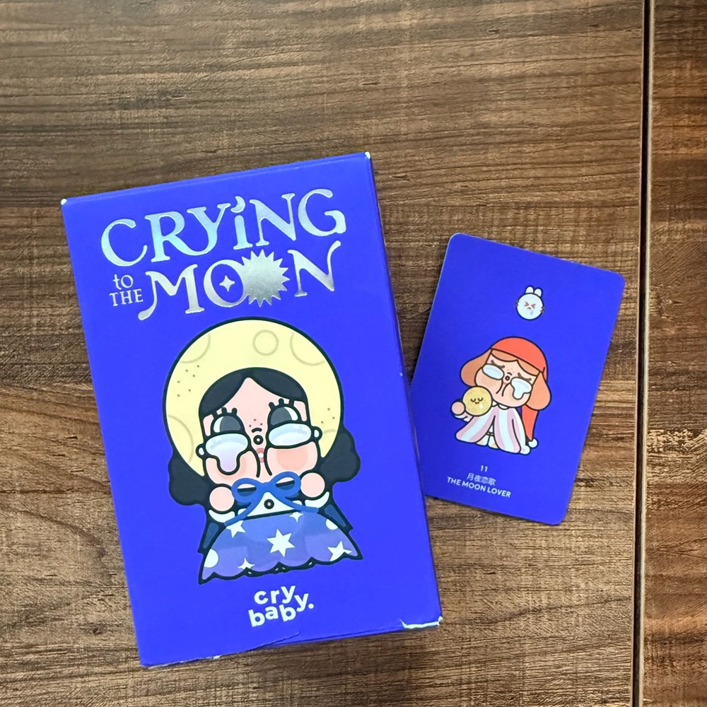 Popmart Crybaby Crying to the Moon Figuring- the moon lover